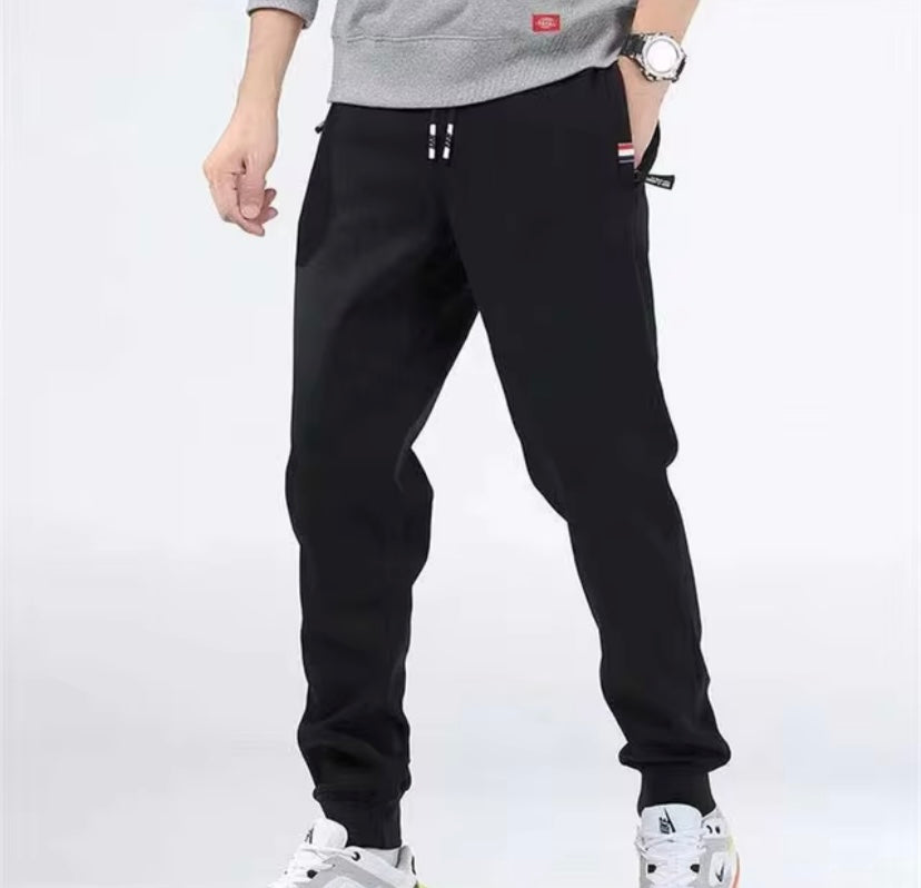 Pantaloni caldi e alla moda