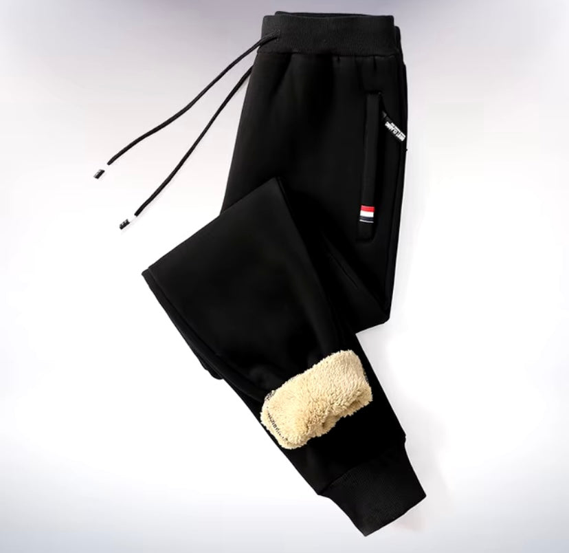 Pantaloni caldi e alla moda